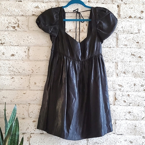 Free People Dresses & Skirts - Free People Metallic Black Baby Doll Mini Dress